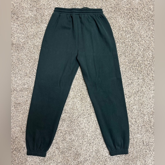 🌟NWOT🌟 White Fox Boutique Offstage Sweatpants Pine Size M - Picture 4 of 6